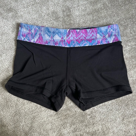 Iviva by Lululemom Black Shorts - Girls Size 12 - Picture 2 of 5
